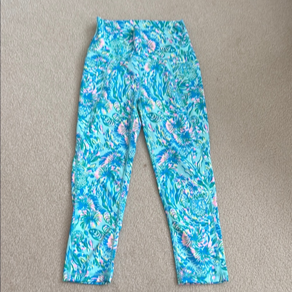 Lilly Pulitzer Luxlectic small EUC